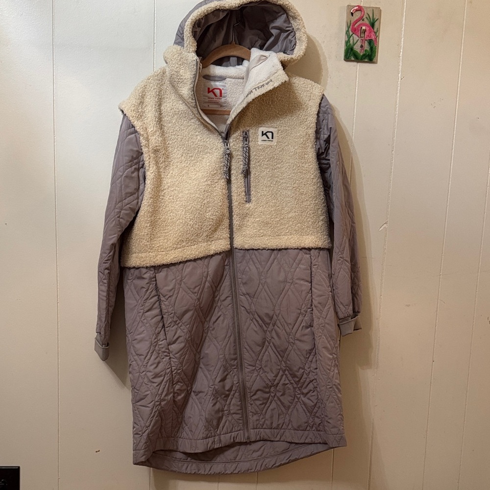 Kari Traa Women's Ruth Coat Cream and Gray Teddy Jacket